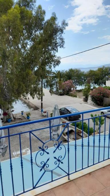 Апартаменти Στούντιο Με Θέα Τη Θάλασσα Ітея Екстер'єр фото